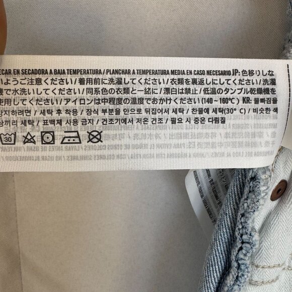 Abercrombie & Fitch Low Rise Baggy Light Blue Straight Leg Single Cuff Jeans - Picture 14 of 16